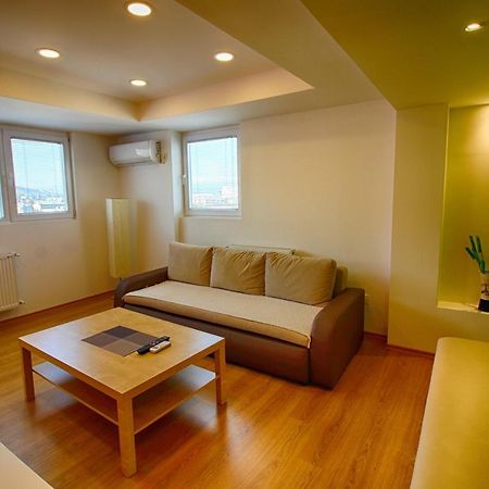 Premium 4U - City Center 50M2 - Skopje Exteriör bild