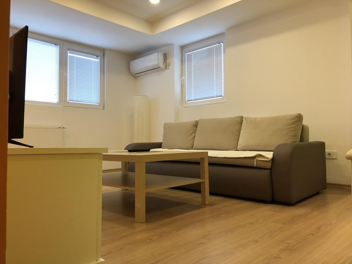 Premium 4U - City Center 50M2 - Skopje Exteriör bild