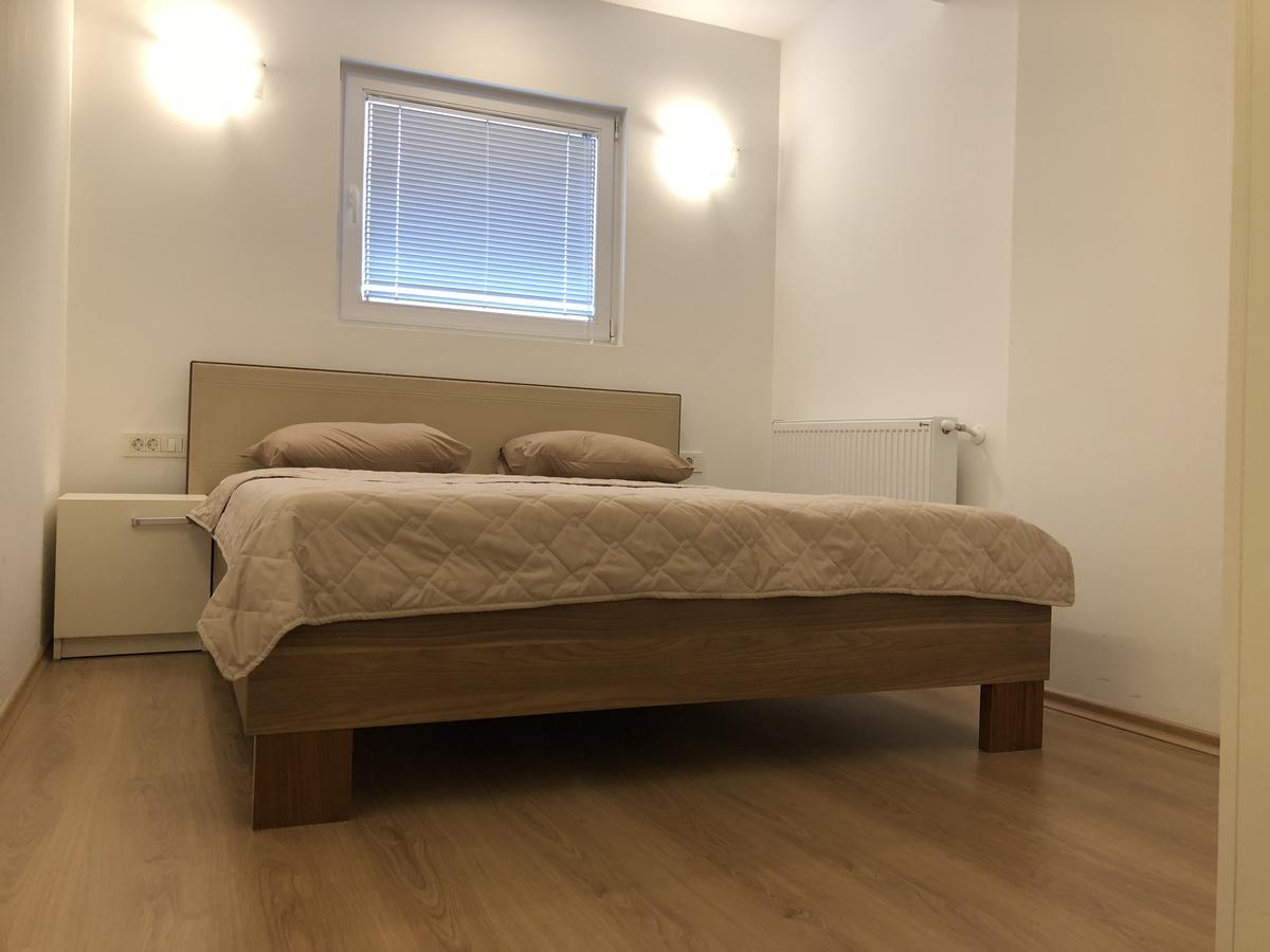 Premium 4U - City Center 50M2 - Skopje Exteriör bild